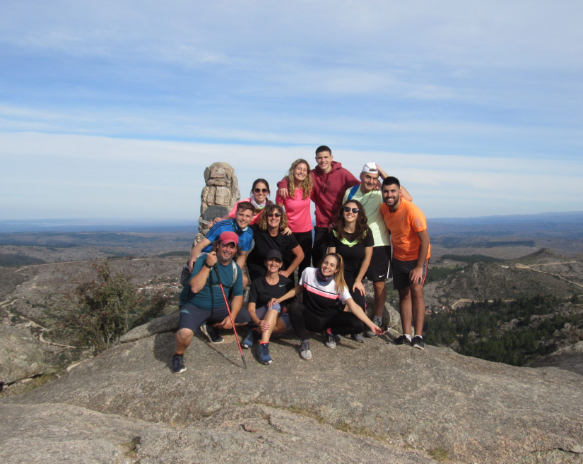 Champaqui Adventure: Trekking a cascada escondida y cerro wank en familia