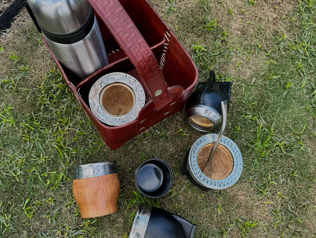 Portada de YAGUARETE MATES 10% OFF